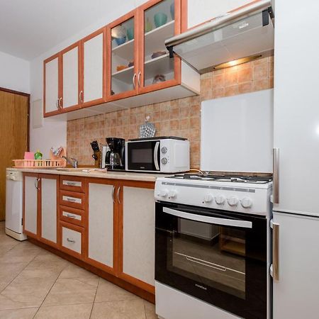 Apartments Scerbe 3103 Mundanije Zewnętrze zdjęcie
