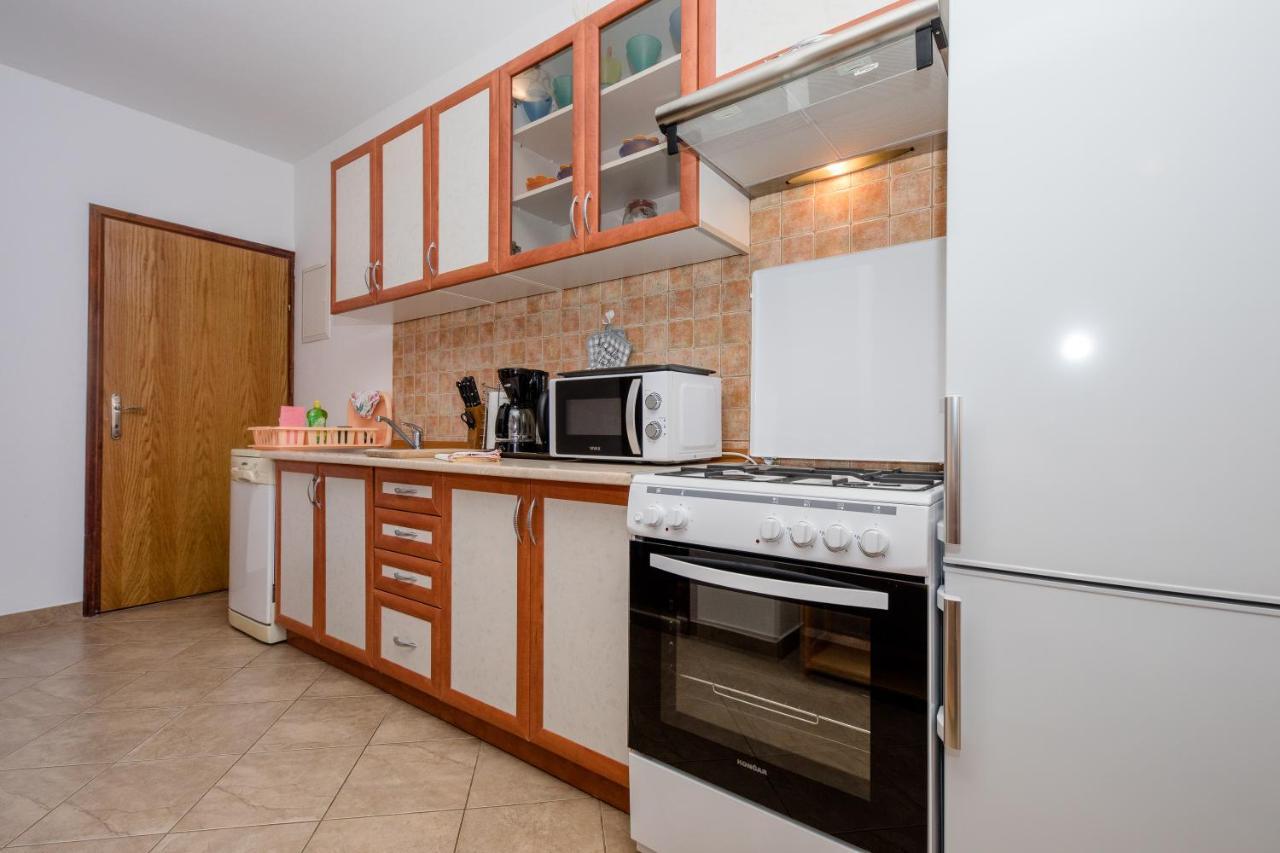 Apartments Scerbe 3103 Mundanije Zewnętrze zdjęcie