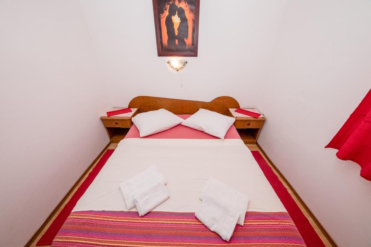Apartments Scerbe 3103 Mundanije Zewnętrze zdjęcie