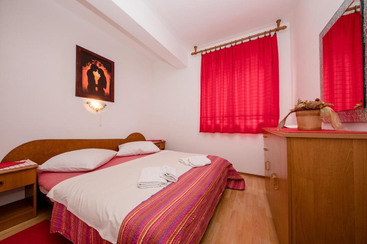 Apartments Scerbe 3103 Mundanije Zewnętrze zdjęcie