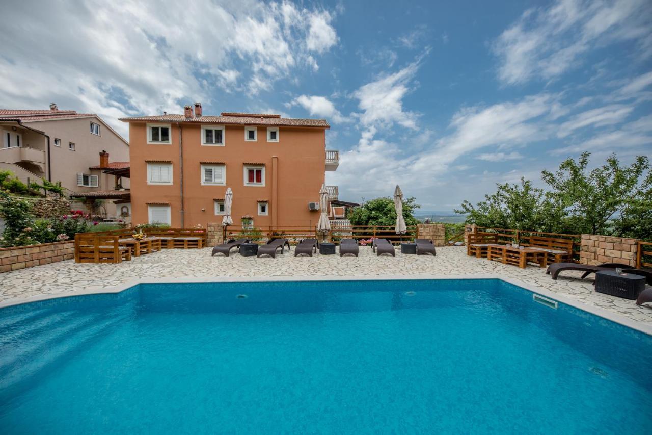 Apartments Scerbe 3103 Mundanije Zewnętrze zdjęcie